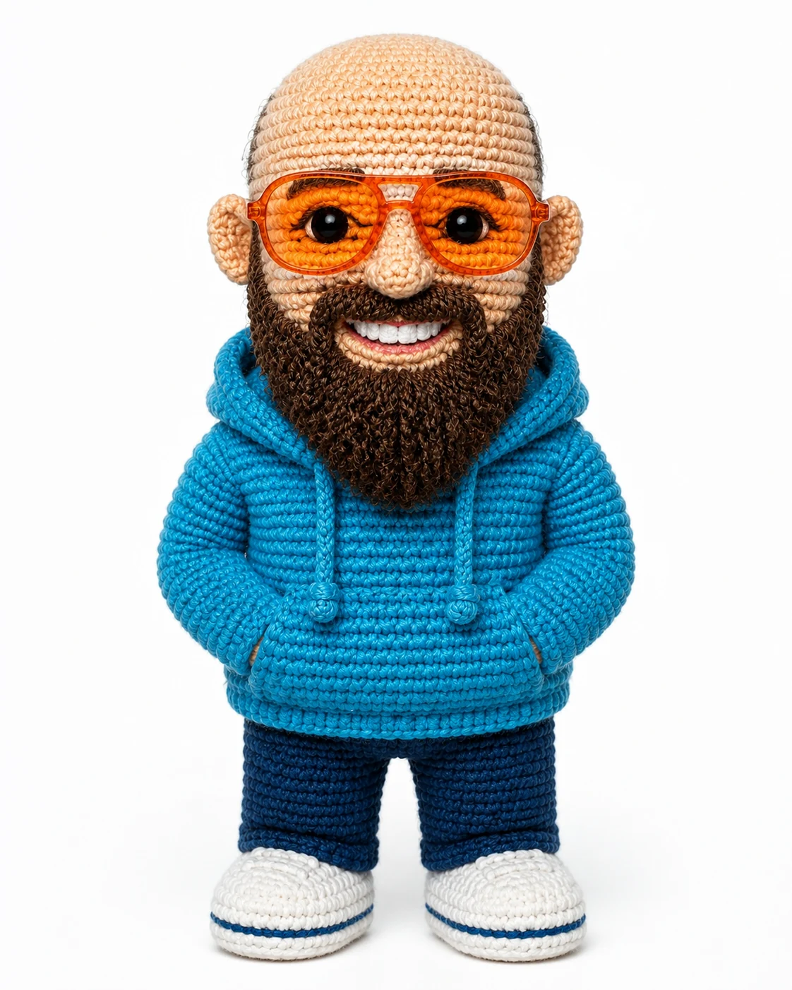 Zielbeispiel der kontrollierten Vorlage: einzelne Amigurumi-Figur mit sichtbaren Maschen
