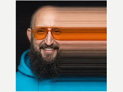 Slit-Scan-Verzerrung: echtes Ergebnis des Prompts /slitScan